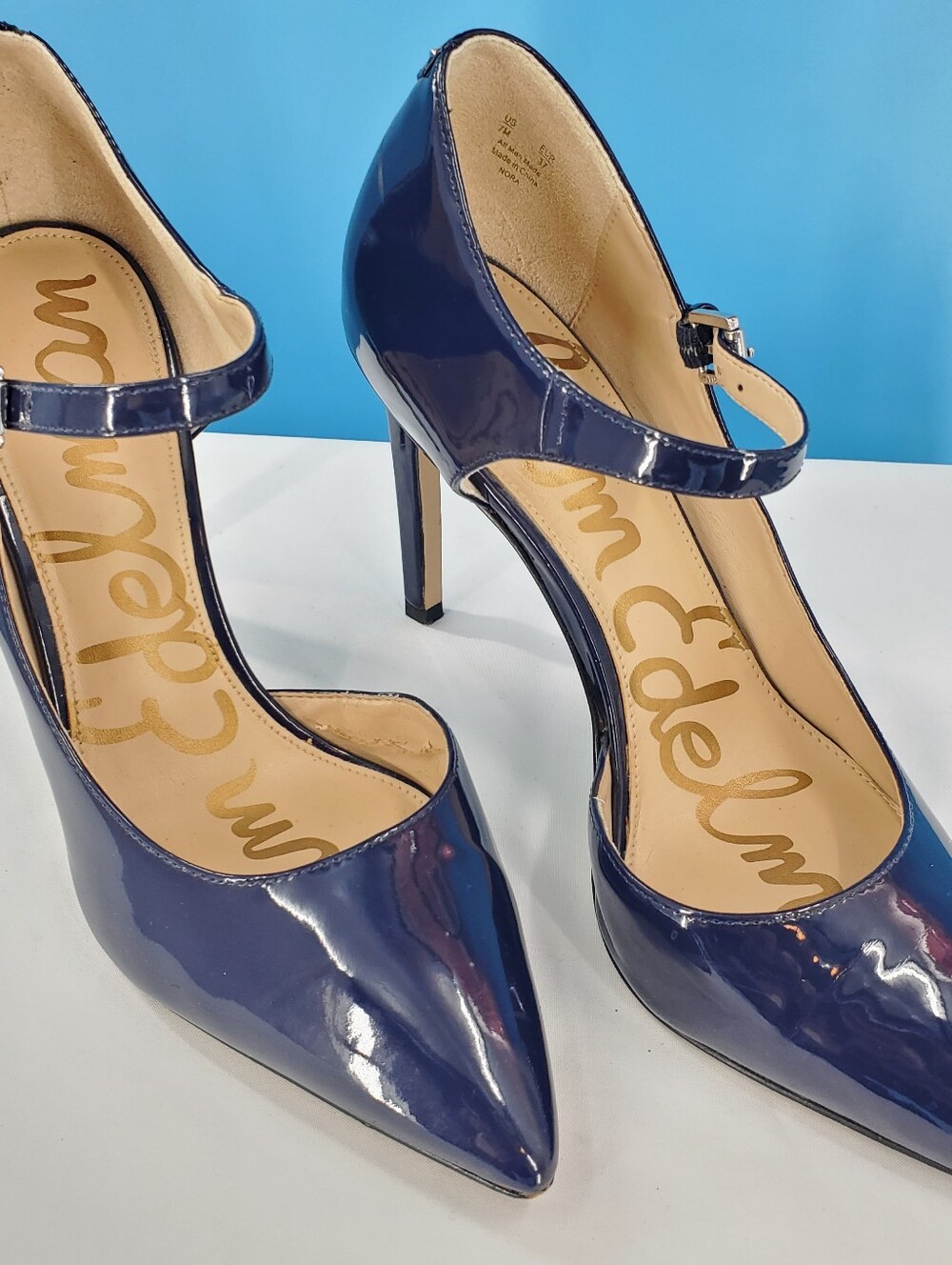 Sam Edelman navy pointed toe heels - Picture 8 of 12